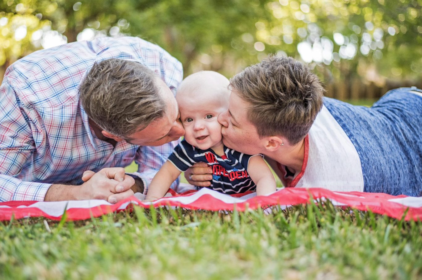 Entspannte Familienfotos in Kelheim Natürliche Familienfotografie in Abensberg, Kelheim und Regensburg – Picscouture Photography